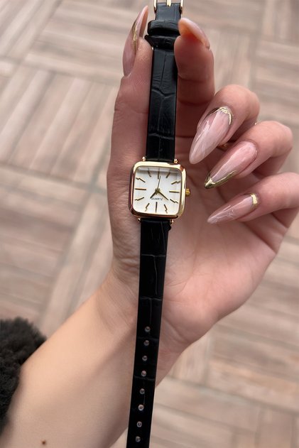 Minimal Square Case Women's Wristwatch with Black Leather Band