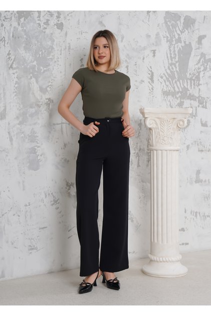 Women's Short T-shirt with Bat Sleeves in Camisole Fabric