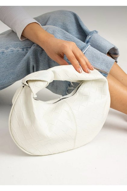 Knot Detailed Braided Bag White