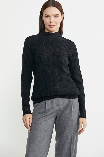 Half Fisherman Motif Knitwear Sweater - Black