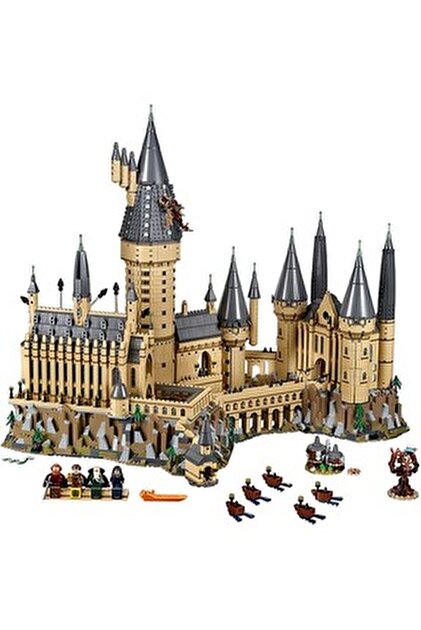 LEGO ® HarryPotter™ Hogwarts™ Şatosu ve Bahçesi 76419 - 18+