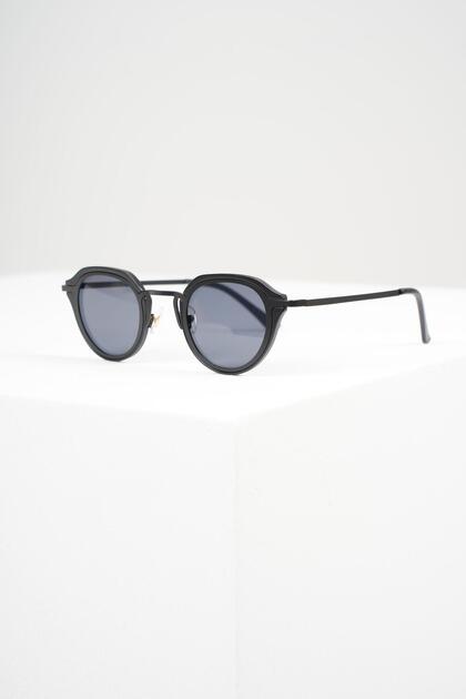 Sunglasses for Women & Men Uv400 Glass Ce Certified Black Re0088W