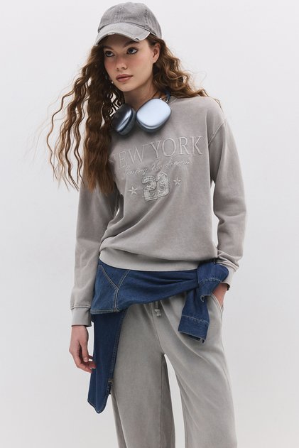 Women's Slogan Sweatshirt with Faded Effect, Crew Neck, Long Sleeve, Cotton