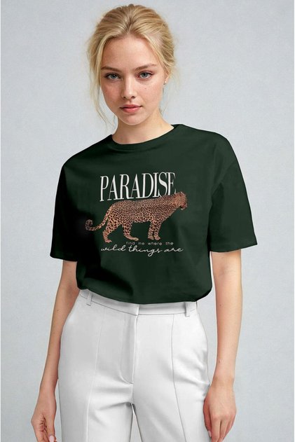 Women's Nefti Paradise Leopard Women's Short Sleeve Relax Fit Comfortable Cut Regular T-Shirt