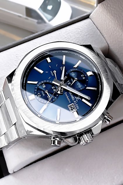 Exclusive Men's Wristwatch 3 Atm Water Resistant Silver Color Steel Band Dke2124C1