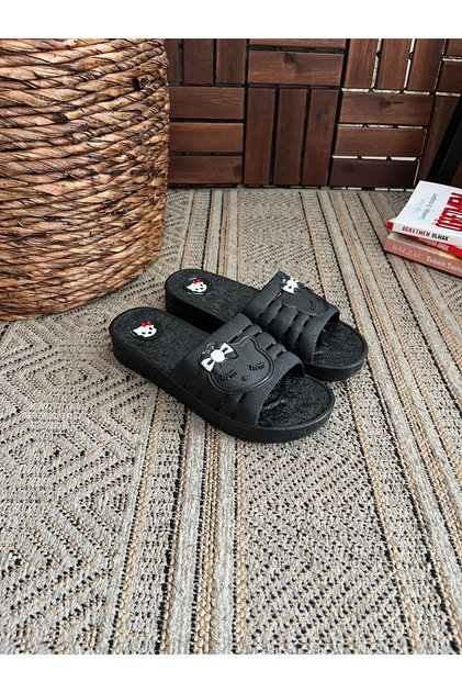 Hello Kty Non-Slip Sole Slippers Balcony Bathroom Pool Seaside Beach Pool Daily Slippers