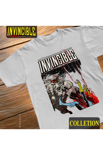 Invincible Comic Battle Beast Smash Oversize T-Shirt