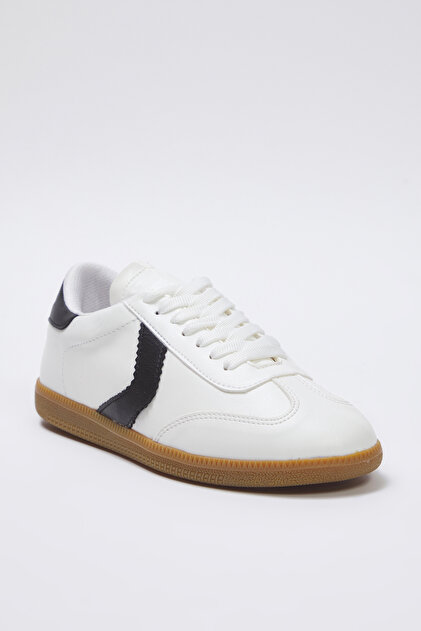 Trendyolmilla Shoes Beyaz Bağcıklı Kontrast Unisex Retro Spor