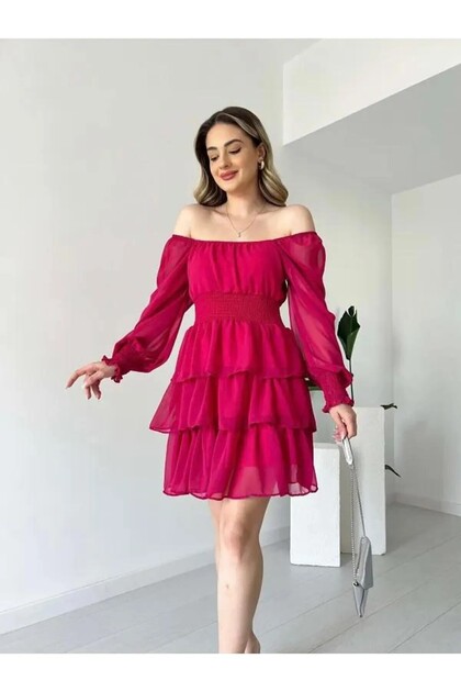 DÜŞÜK OMUZ ŞİFON BELİ LASTİKLİ VOLANLI ELBİSE