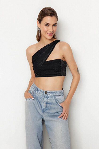 Trendyolmilla Siyah Crop Parıltılı Örme Büstiyer TPRSS23BS00042