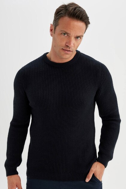 Standard Fit Regular Cut Crew Neck Textured Knitwear Sweater C8814Ax24Wn