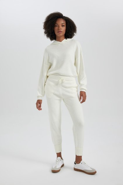 Jogger Knitwear Trousers with Pockets, Basic Elastic Waistband, Lace-Up R1701Az23Au