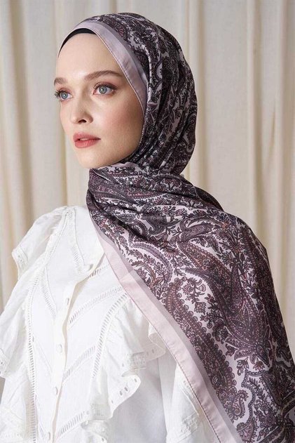 شال فيلوريا ديسين التاريخي - بيج