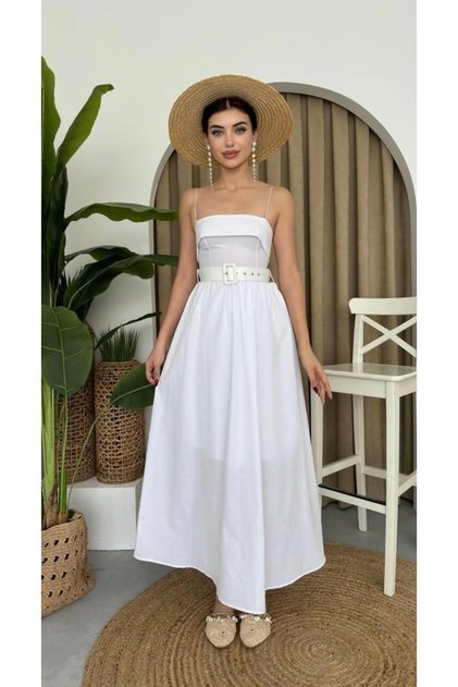 Dress with belt detail