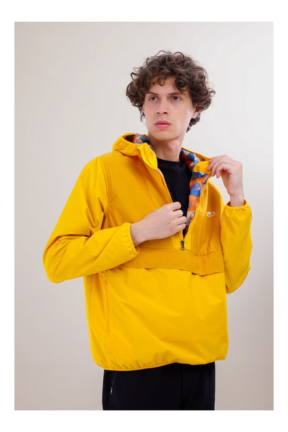 Flow Flex Ultra Hafif Su Geçirmez Hoodie , Çantaya Dönüşen Tasarım