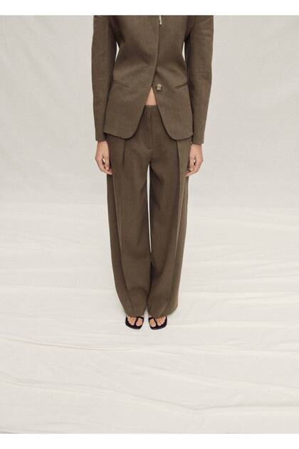 Pins Detailed Straight Linen Pants