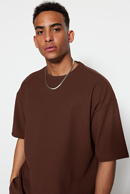 Trendyolmilla Man Kahverengi Oversize/Geniş Kesim Dokulu Ottoman T