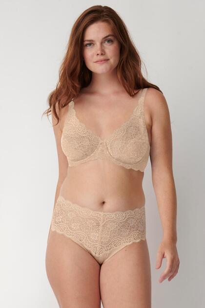 Amourette 300 Maxi X Dantelli Şort Külot