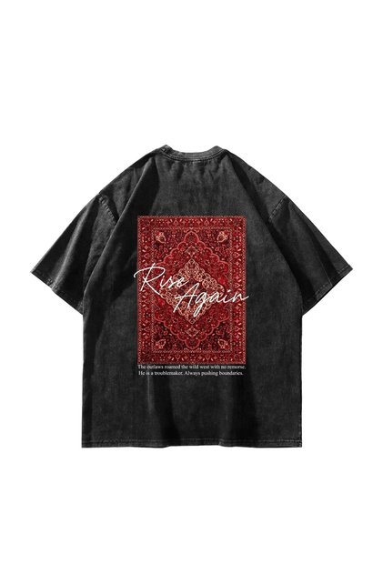 تيشيرت Rise Again بطبعة، قصة واسعة / فضفاضة (أوفرسايز)، للجنسين، باللون الأسود المغسول