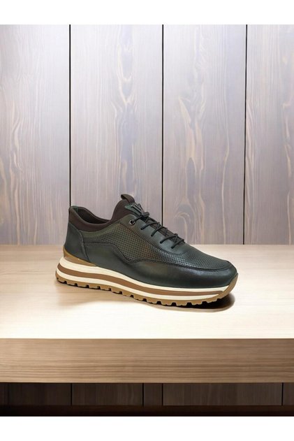 Men's Genuine Leather Stretch Detailed Rubber Sole Comfortable and Stylish Casual Shoes