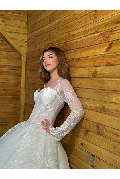 Helen Wedding Dress with Sleeves