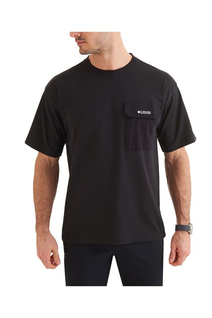 Tricou colorat, potrivit pentru purtare zilnică