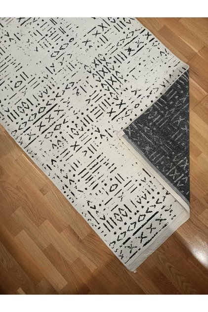 İskandinav Desenli Çivi / Hitit Desenli Şönil Halı