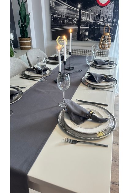 Aura Cotton Stain-Resistant Smoked Gray Runner (Napkins Not Included)