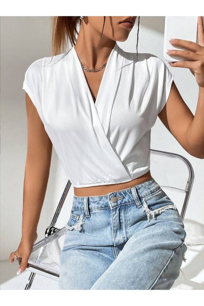 Light Weight Decolored Sleeveless Crop