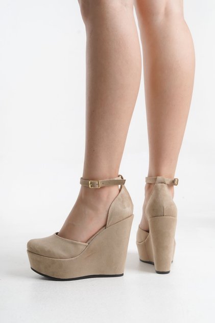 Fallon; Skin Suede, 12 cm Wedge Heeled Shoes..