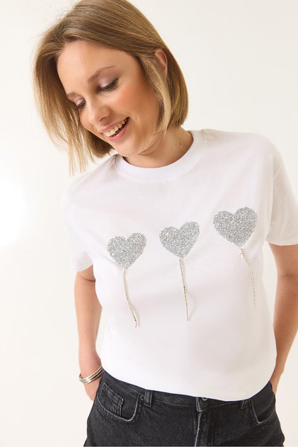 Women's White Stone Heart Detailed Short Sleeve Cotton T-Shirt 60602038