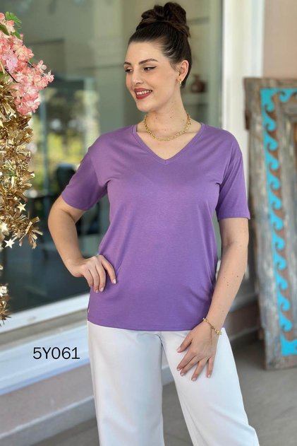 V-Neck Slit Viscose Tshirt 5Y061