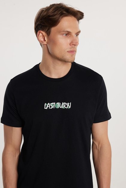 Men's Slim Fit Slim Fit 100% Cotton Soft Texture Printed Black Crew Neck T-Shirt