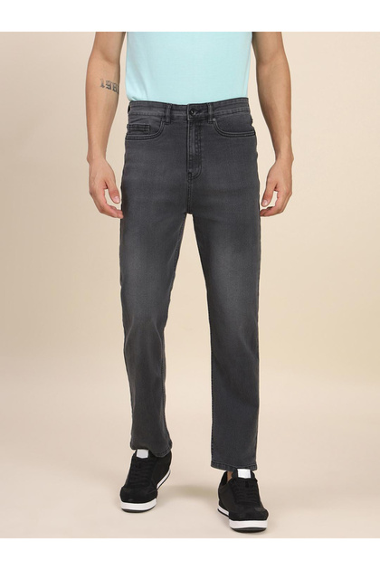 Mid-Rise Relaxed Fit Jeans