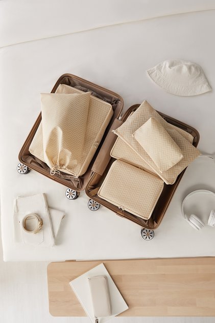 6-Piece Beige Herringbone Baby Birth Hospital Outlet Bag Organizer Multi-Purpose Organizer