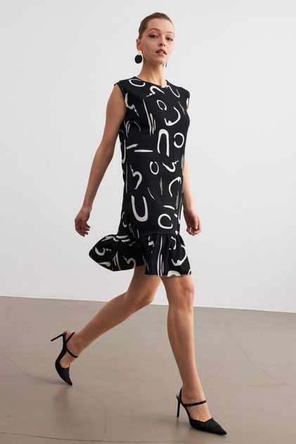 Women's Black Patterned Sleeveless Mini Crinkle Dress
