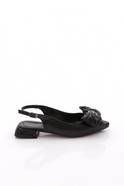 2886 Women's Bow Detailed Ballerinas