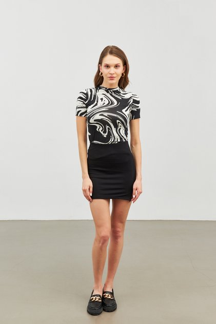 Women's Black-White Cream Patterned Short Sleeve Blouse