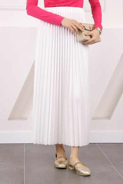 Ecru Elastic Waist Pleated Skirt