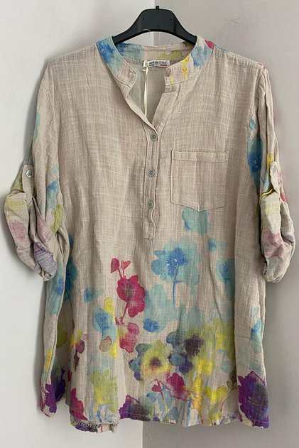 Women's Italian Beige Wild Flower Patterned Button Detailed Folding Orphan Sleeves 100% Cotton Blouse