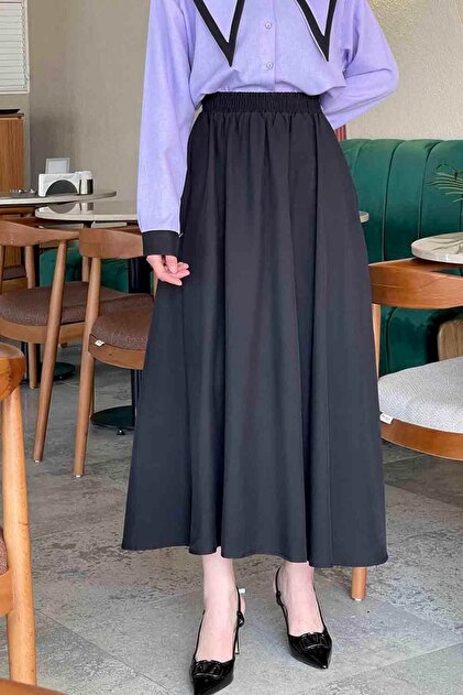 Pocket Detailed Flared Skirt Black