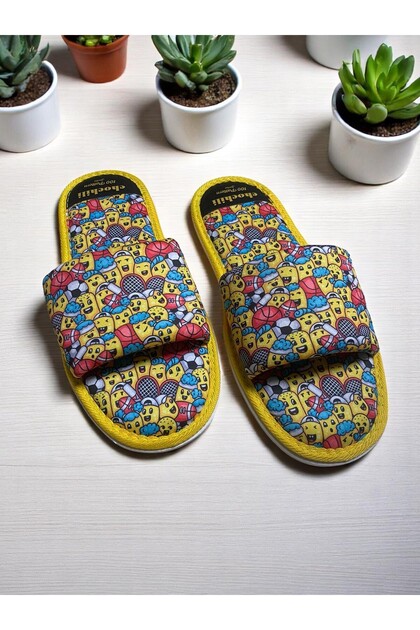 Open Front Athlete Emoji Patterned Soft Sole House Slippers