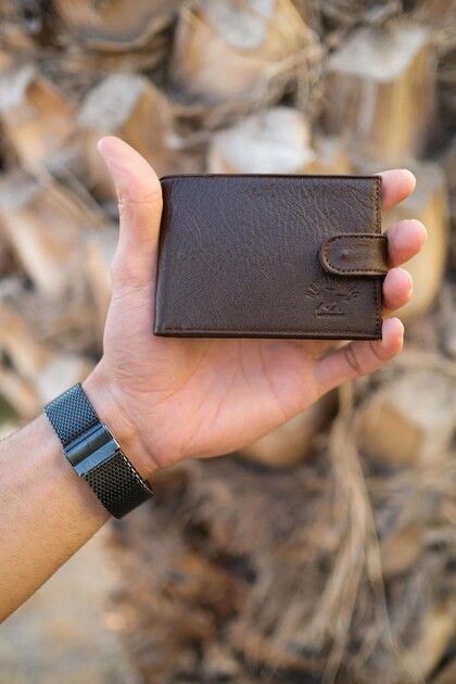 Men's Genuine Leather Wallet and Card Holder – Brown