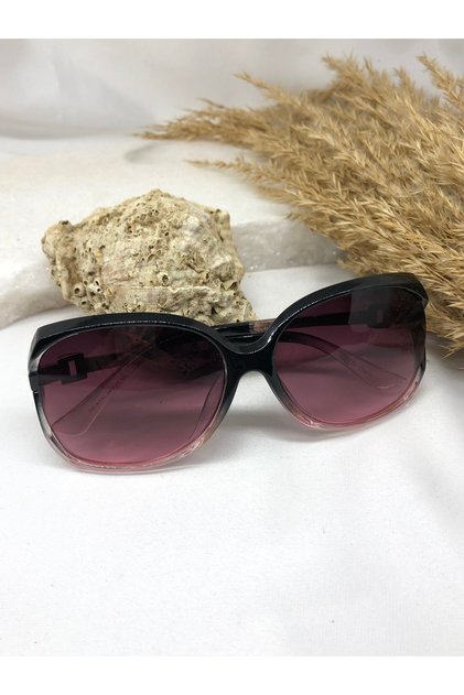 Ovela Round Gradient Transition Black-Red Women's Sunglasses