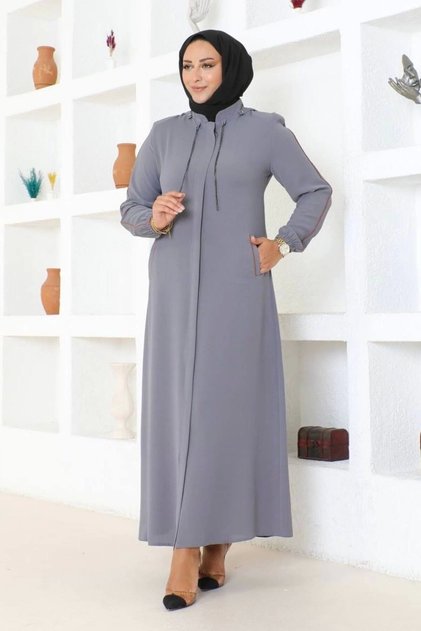 قبو Ferace مع تفاصيل الأنابيب