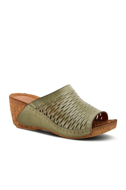 Genuine Leather Slippers Model Name: Luma