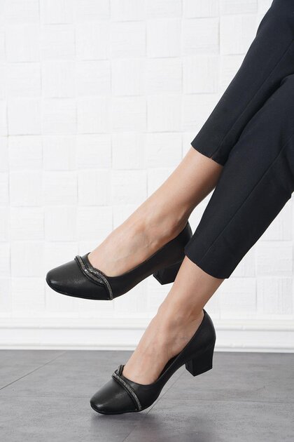 Sagues Side Stone Women's Heeled Shoes Black Striped