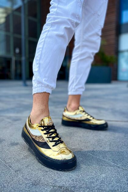 Lace-Up Men's Sports Shoes Gold