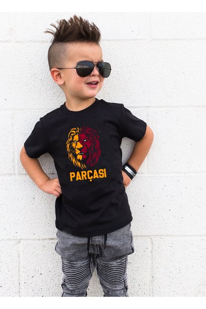 Fan Lion Piece Children's Tshirt