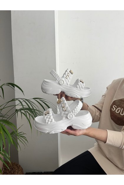 High Thick Sole Stone Stylish Design Open Front Soft Daily Slippers Sandals